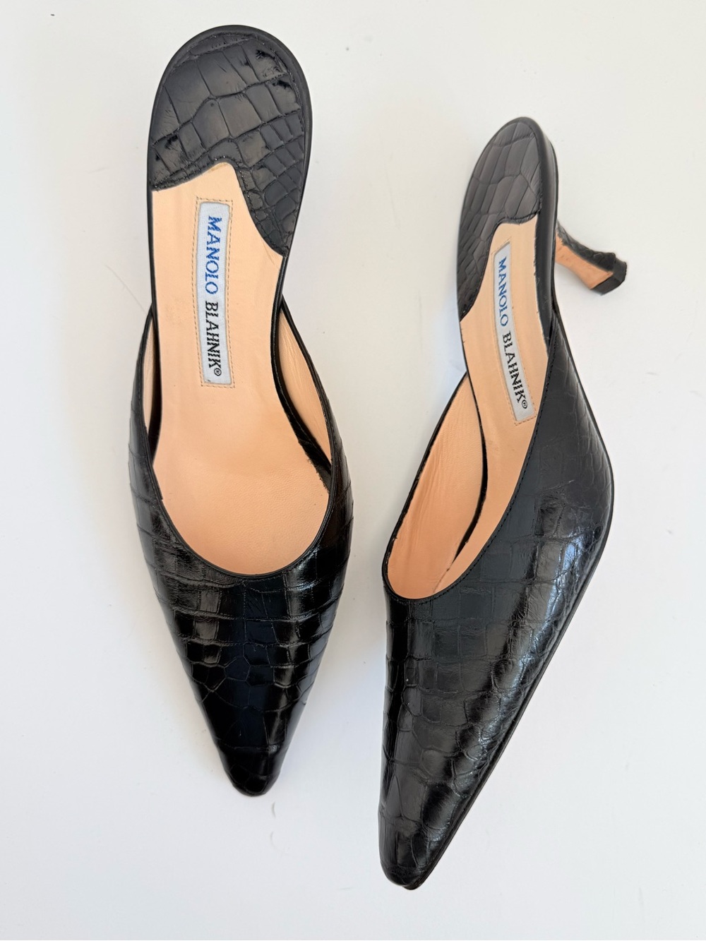 Manolo Blahnik Vintage Black Crocodile Alligator Leather Kitten Heel Mules 37.5